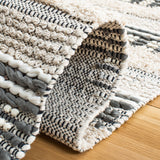 SAFAVIEH Handmade Natura Ingiridur Stripe Cotton Rug