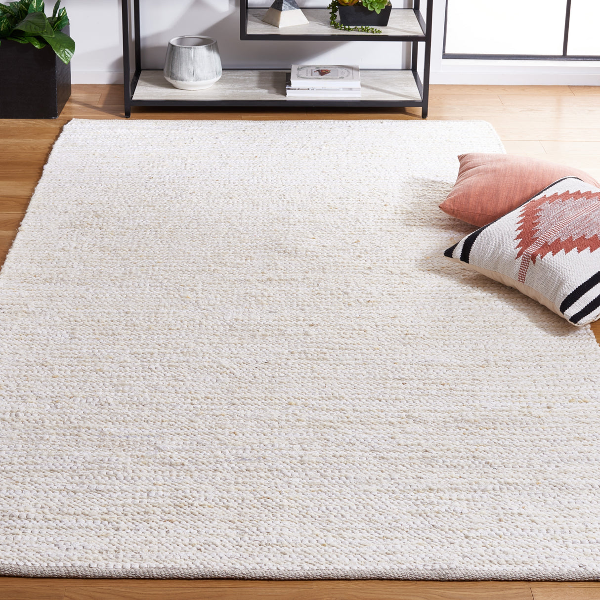 SAFAVIEH Handmade Natura Jeanny Wool & Cotton Rug