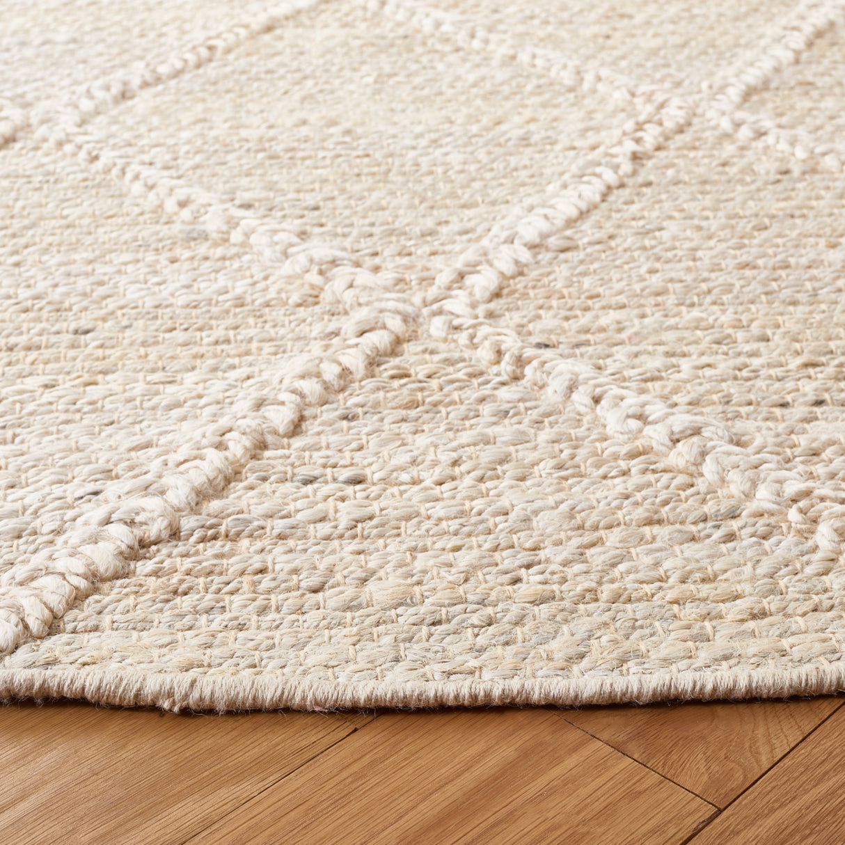 SAFAVIEH Handmade Natural Fiber Adalyn Jute Rug