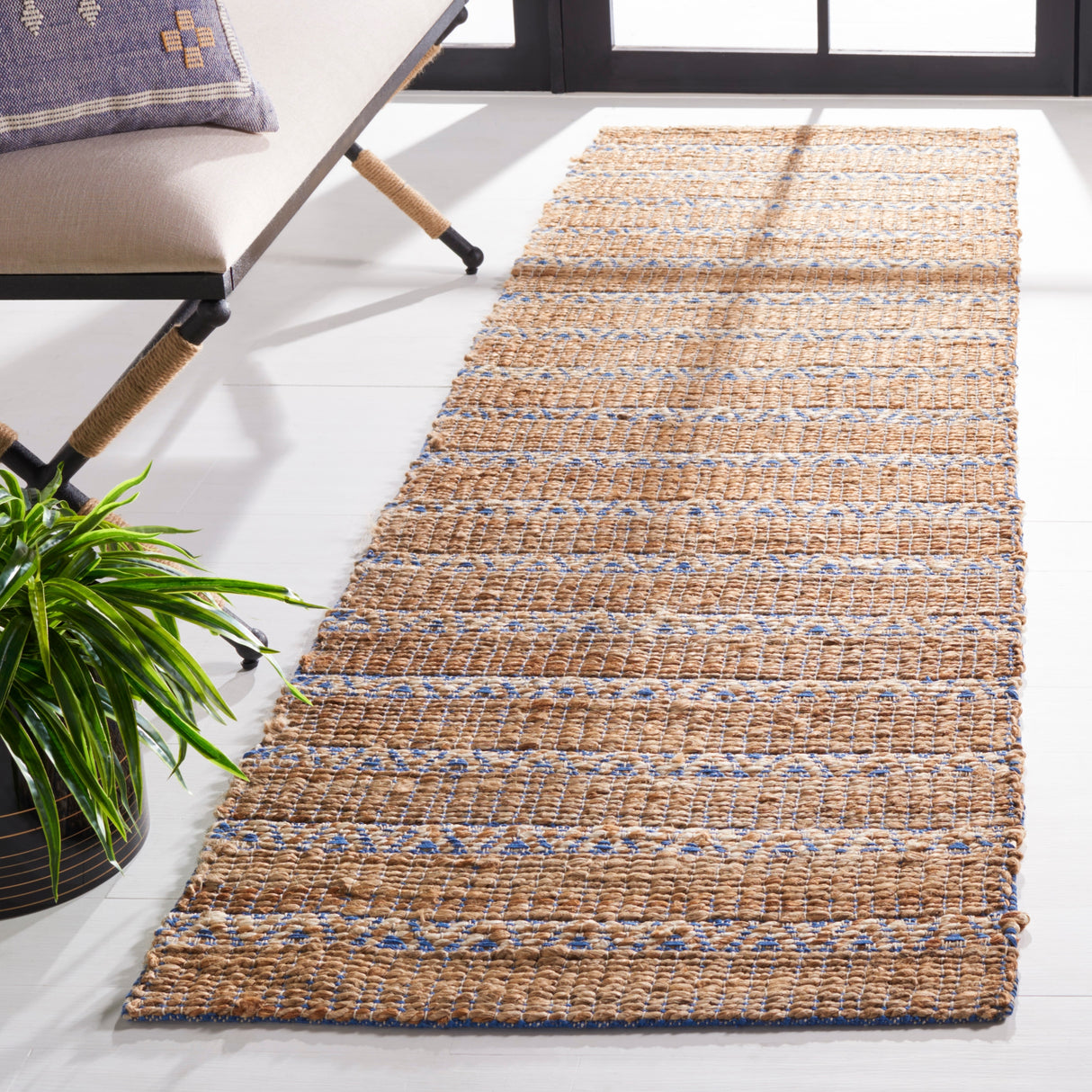 SAFAVIEH Handmade Natural Fiber Carmelina Geometric Seagrass Rug