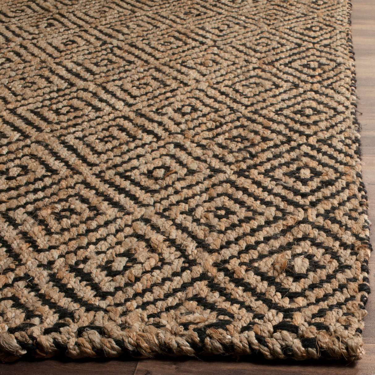 SAFAVIEH Handmade Natural Fiber Caylee Jute Rug