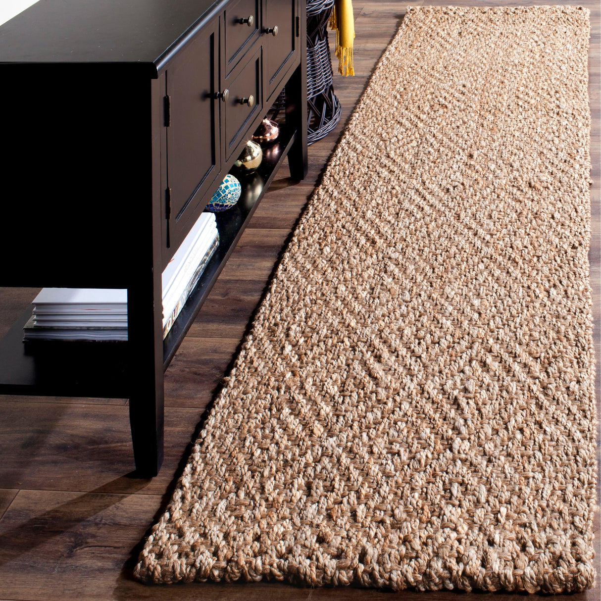 SAFAVIEH Handmade Natural Fiber Caylee Jute Rug