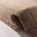 SAFAVIEH Handmade Natural Fiber Fabjola Jute Rug