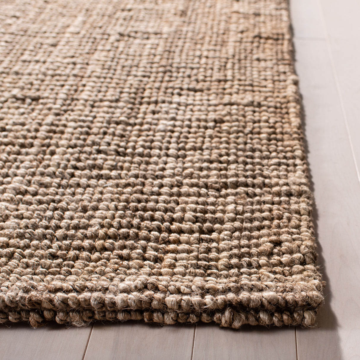 SAFAVIEH Handmade Natural Fiber Fabjola Jute Rug