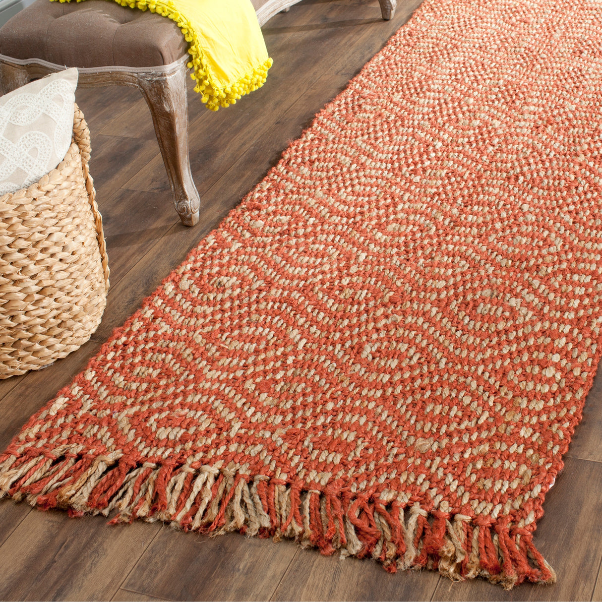 SAFAVIEH Handmade Natural Fiber Jaslene Sisal Tassel Rug