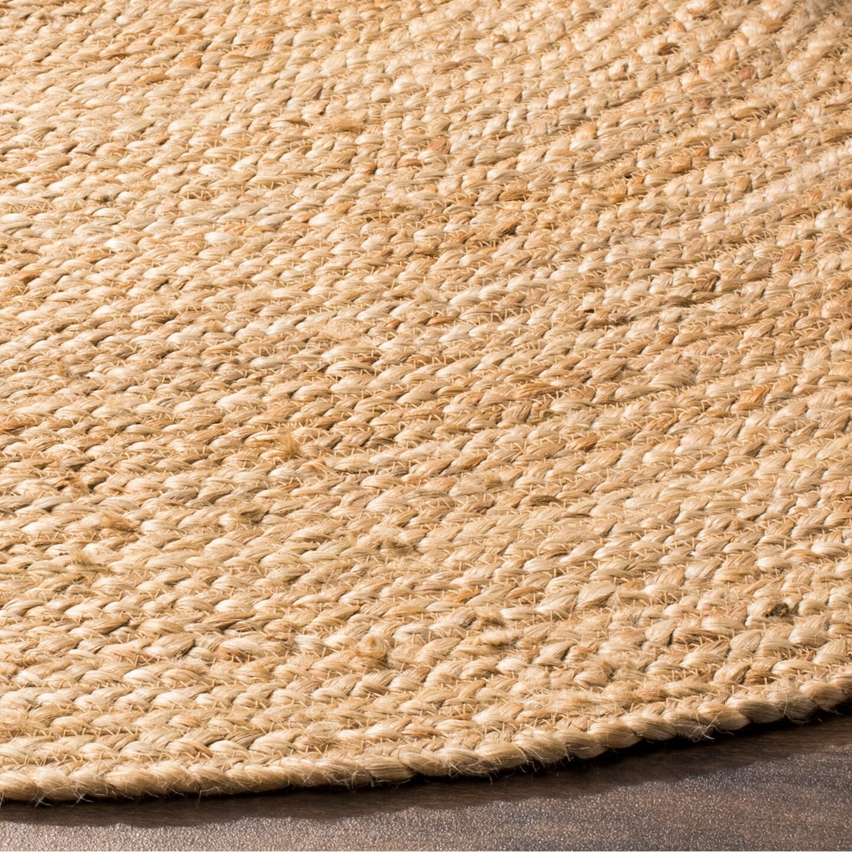 SAFAVIEH Handmade Natural Fiber Jolette Bordered Round Jute Rug