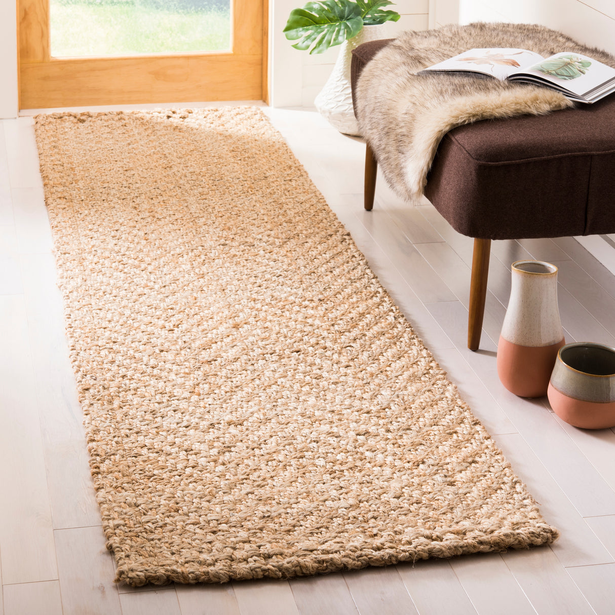 SAFAVIEH Handmade Natural Fiber Kaat Jute Rug