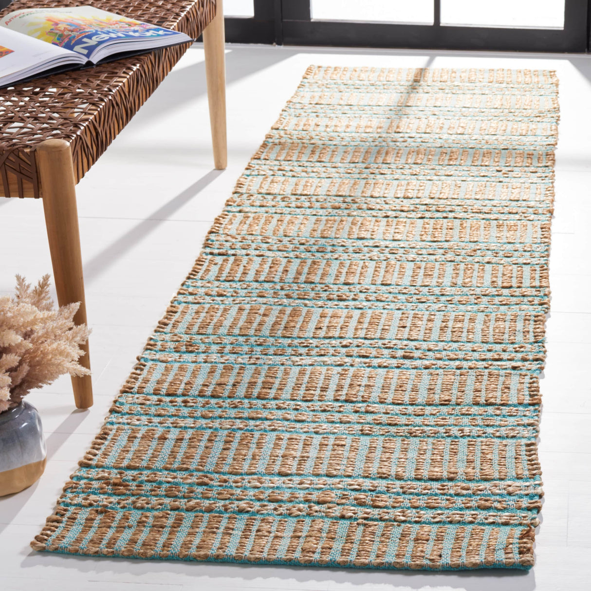 SAFAVIEH Handmade Natural Fiber Riya Geometric Seagrass Rug