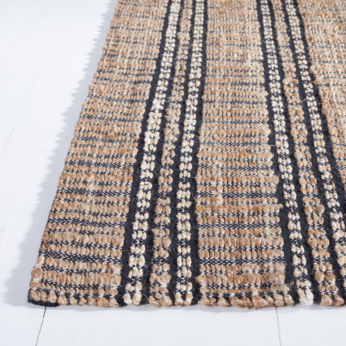 SAFAVIEH Handmade Natural Fiber Riya Geometric Seagrass Rug