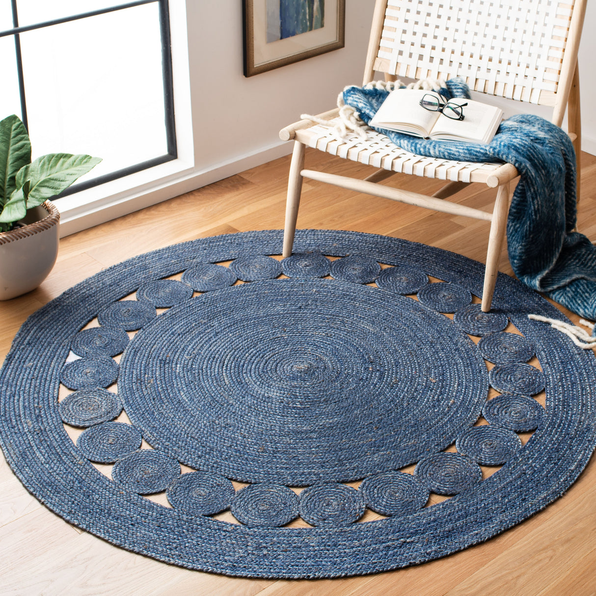 SAFAVIEH Handmade Natural Fiber Sati Jute Rug