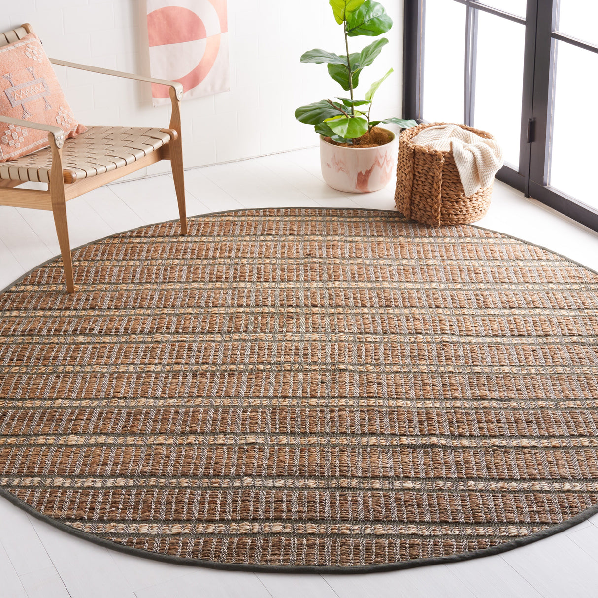 SAFAVIEH Handmade Natural Fiber Undis Geometric Seagrass Rug