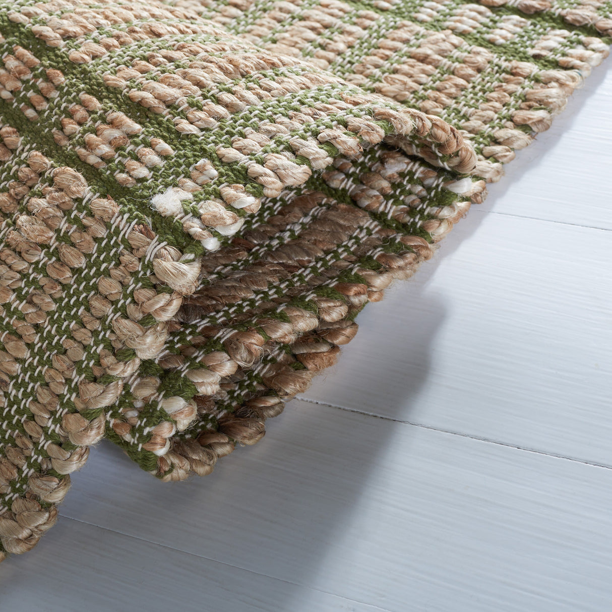 SAFAVIEH Handmade Natural Fiber Undis Geometric Seagrass Rug