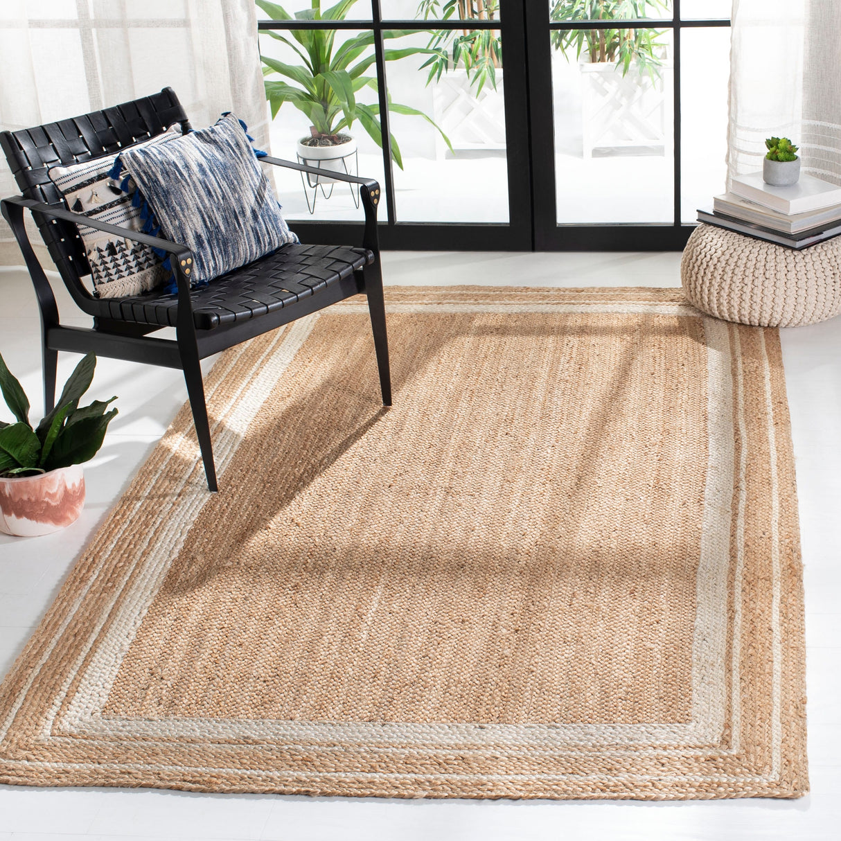 SAFAVIEH Handmade Natural Fiber Zariah Jute Rug