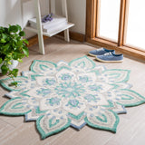 SAFAVIEH Handmade Novelty Amelie Flower Wool Rug