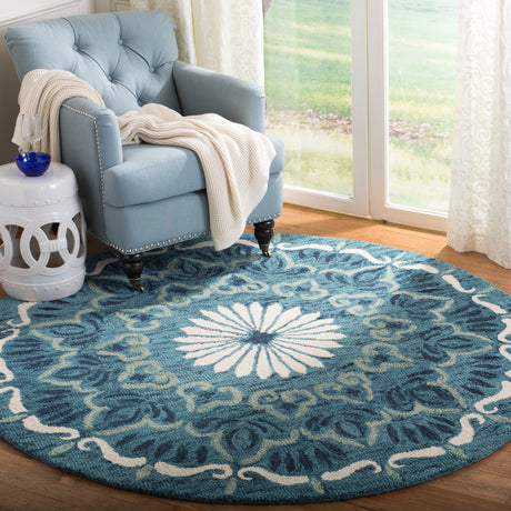 SAFAVIEH Handmade Novelty Elle Wool Rug