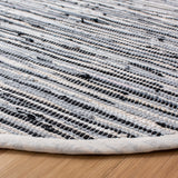 SAFAVIEH Handmade Rag Rug Nya Casual Stripe Cotton Rug