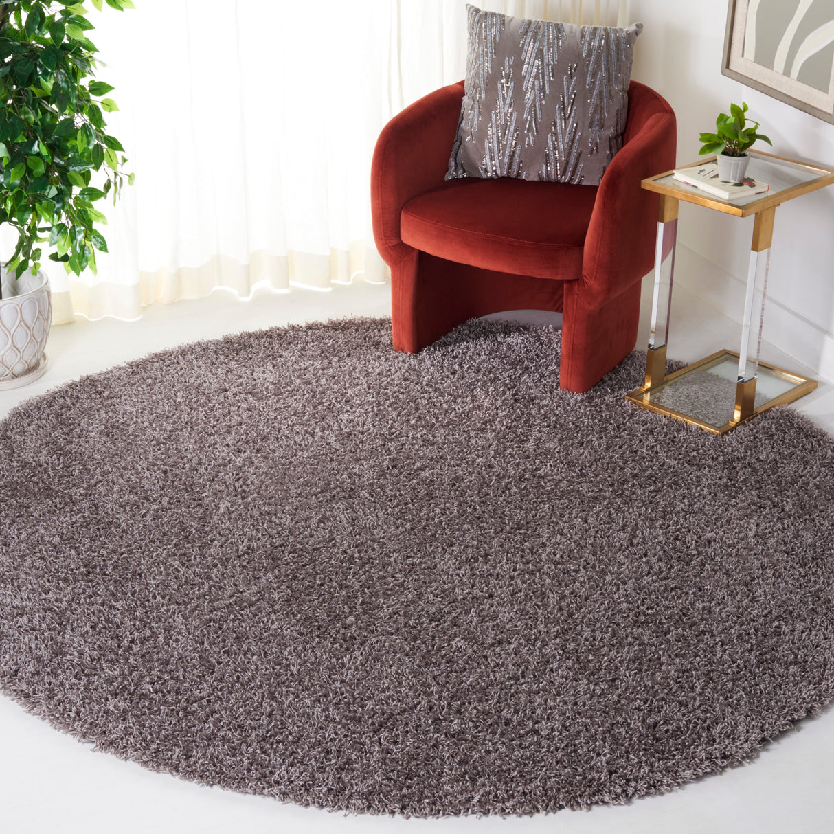 SAFAVIEH Handmade Rubi Shag Mevlide Solid Polyester Rug