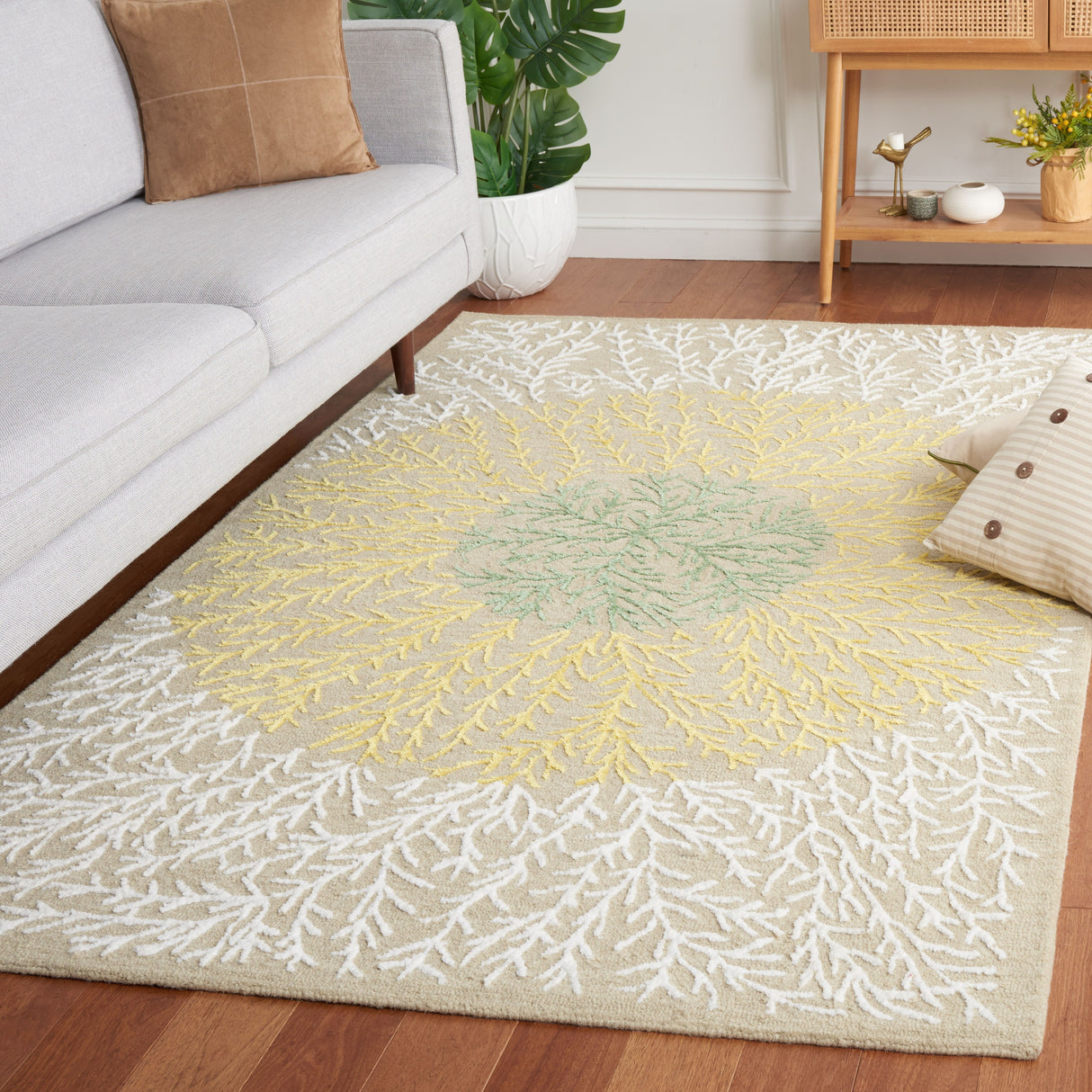 SAFAVIEH Handmade Soho Alessandra Modern Wool Rug