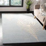 SAFAVIEH Handmade Soho Alyse Peacock Feather N.Z. Wool Rug