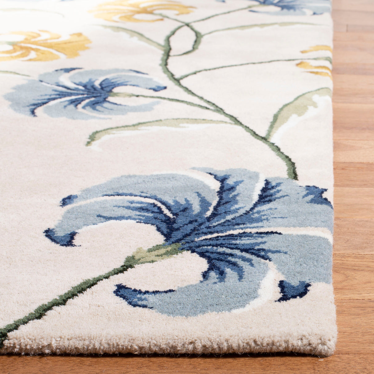 SAFAVIEH Handmade Soho Emilee Botanical N.Z. Wool Rug