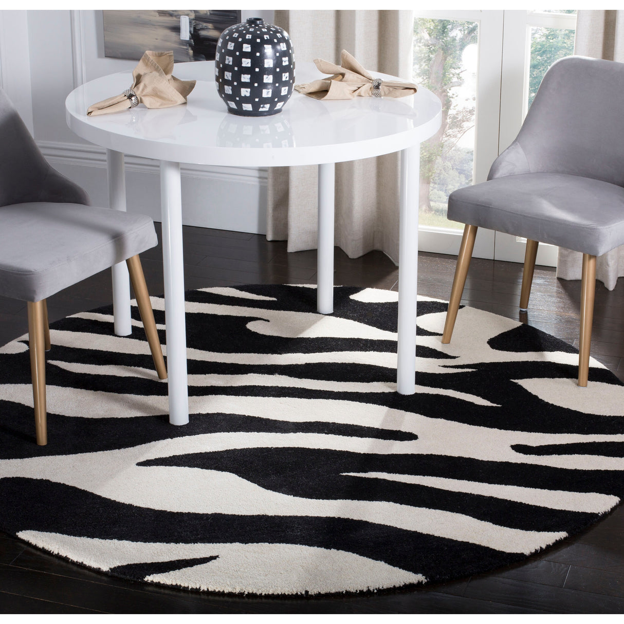 SAFAVIEH Handmade Soho Kasandra Zebra N.Z. Wool Rug