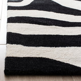 SAFAVIEH Handmade Soho Kasandra Zebra N.Z. Wool Rug