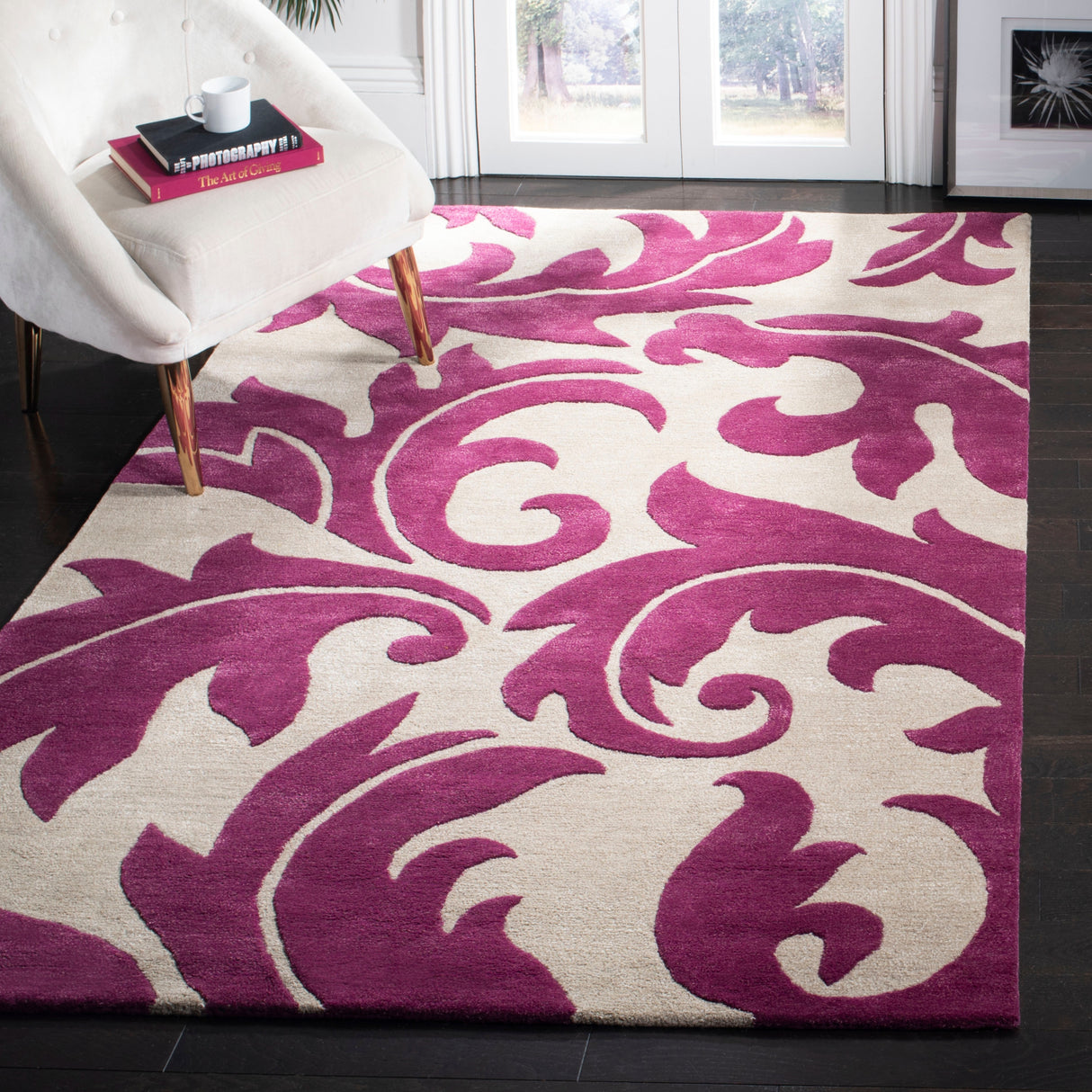 SAFAVIEH Handmade Soho Lyndsay N.Z. Wool Rug