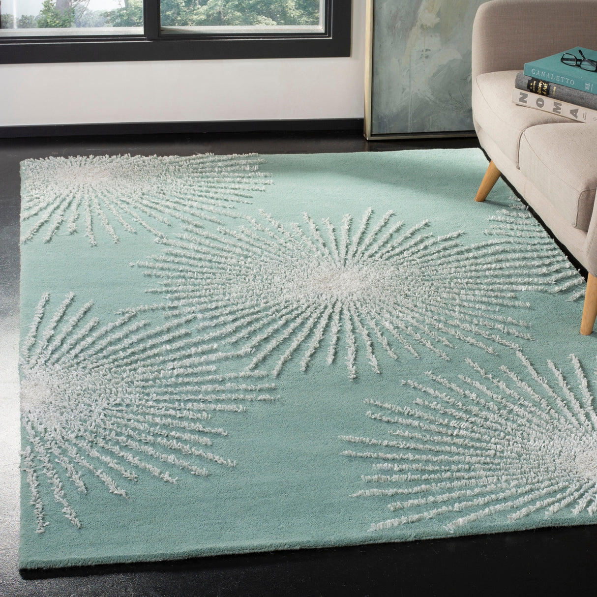 SAFAVIEH Handmade Soho Sade New Zealand Wool Rug