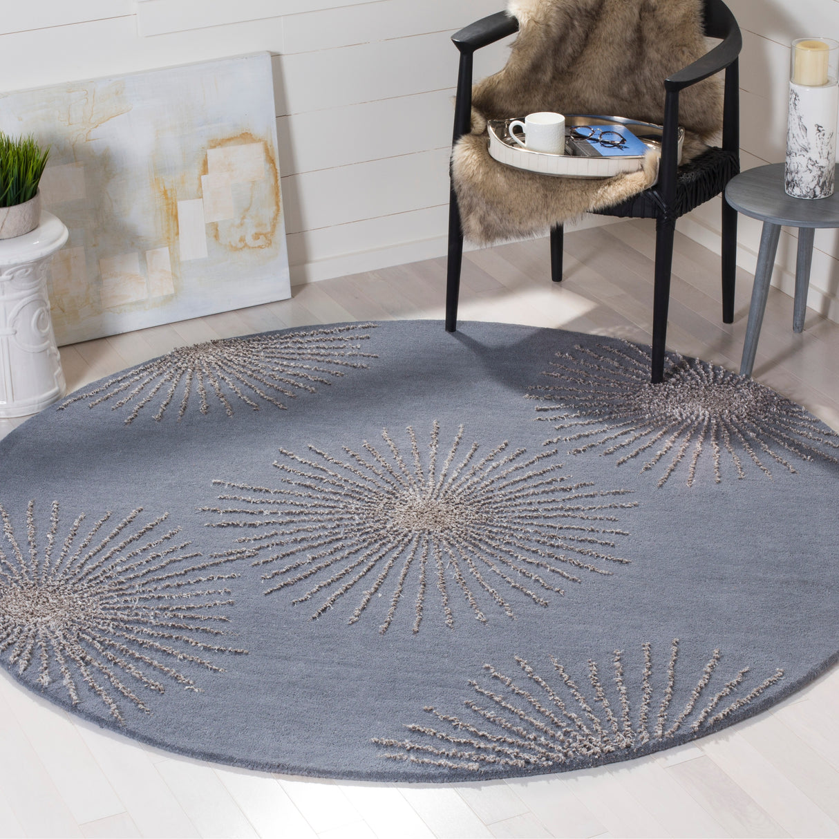 SAFAVIEH Handmade Soho Sade New Zealand Wool Rug