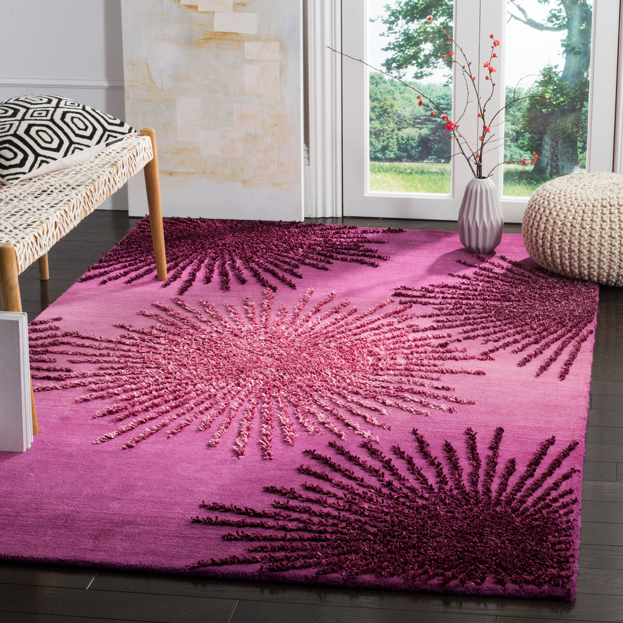 SAFAVIEH Handmade Soho Sade New Zealand Wool Rug