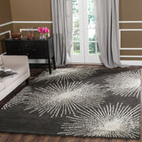 SAFAVIEH Handmade Soho Sade New Zealand Wool Rug