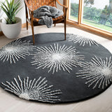 SAFAVIEH Handmade Soho Sade New Zealand Wool Rug