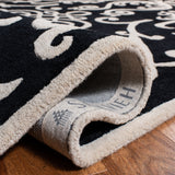 SAFAVIEH Handmade Soho Taja N.Z. Wool Rug