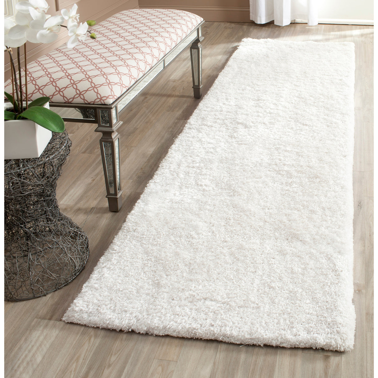 SAFAVIEH Handmade South Beach Jayla Shag Solid Polyester Rug