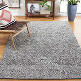 SAFAVIEH Handmade Textual Vibha Wool Rug