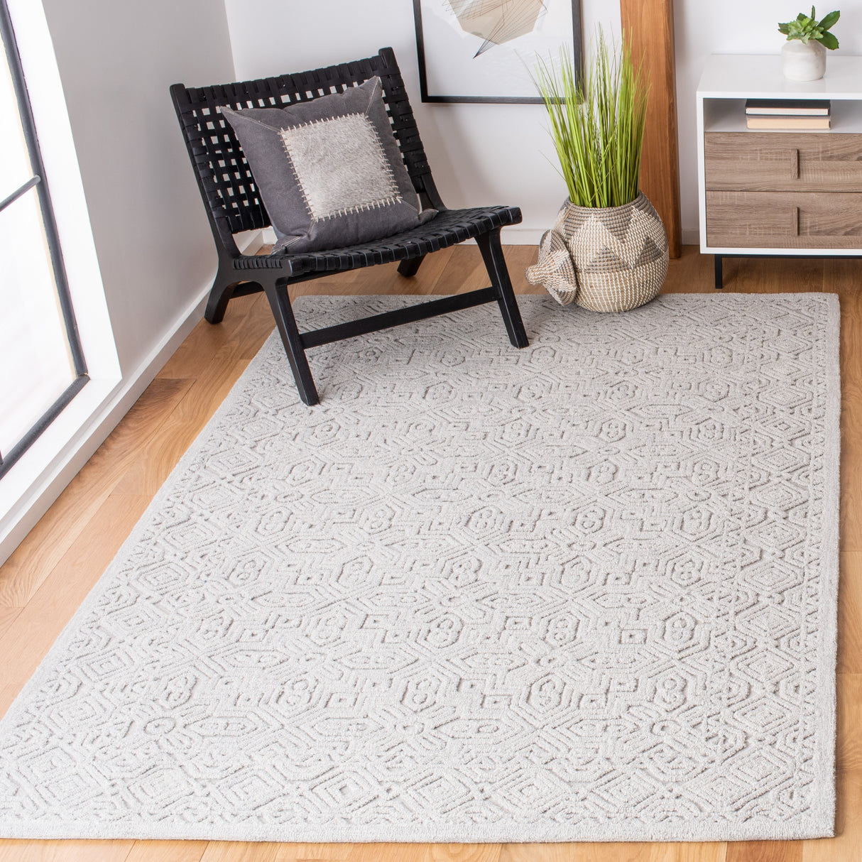 SAFAVIEH Handmade Textural Tarsha Wool Rug