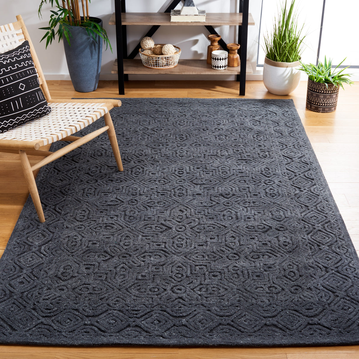 SAFAVIEH Handmade Textural Tarsha Wool Rug