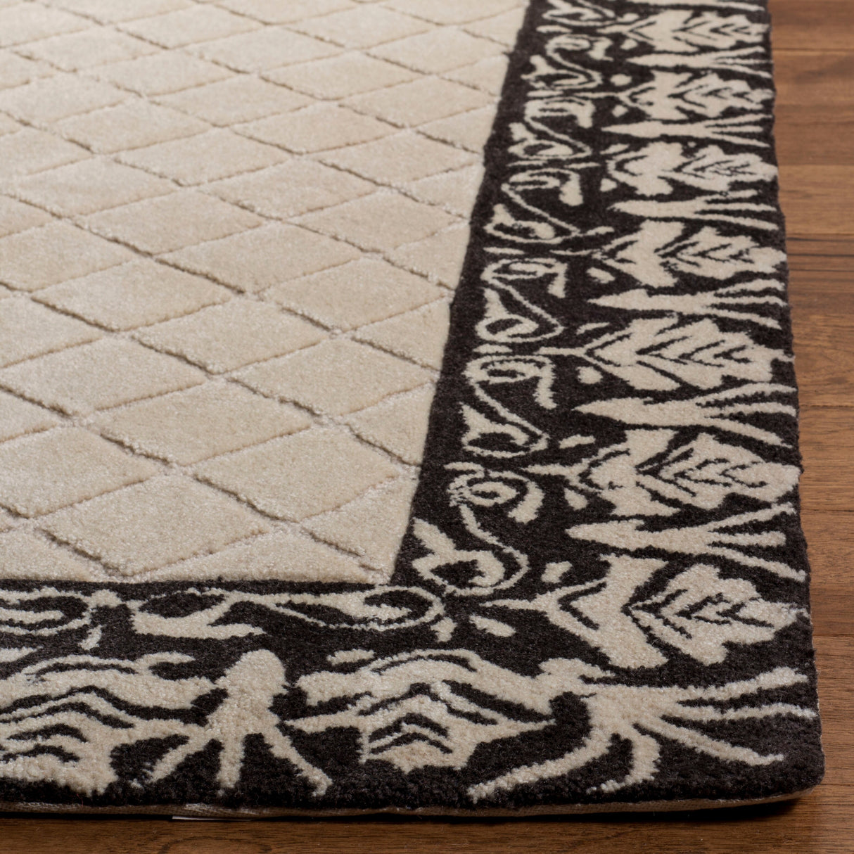 SAFAVIEH Handmade Total Performance Majbritt Oriental Trellis Rug