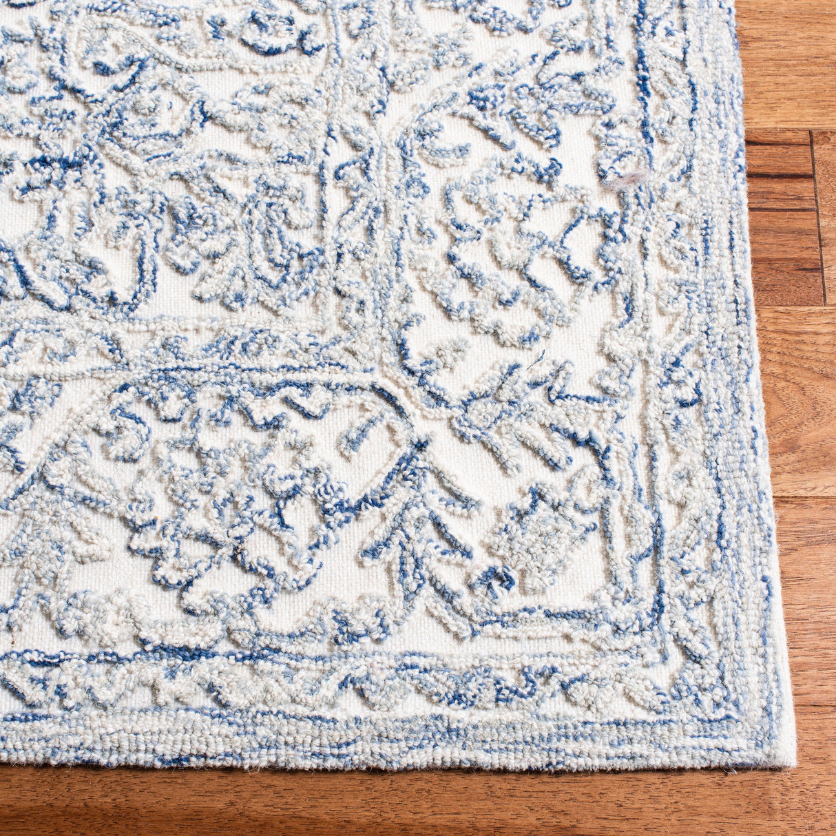 SAFAVIEH Handmade Trace Cher Oriental Wool Rug