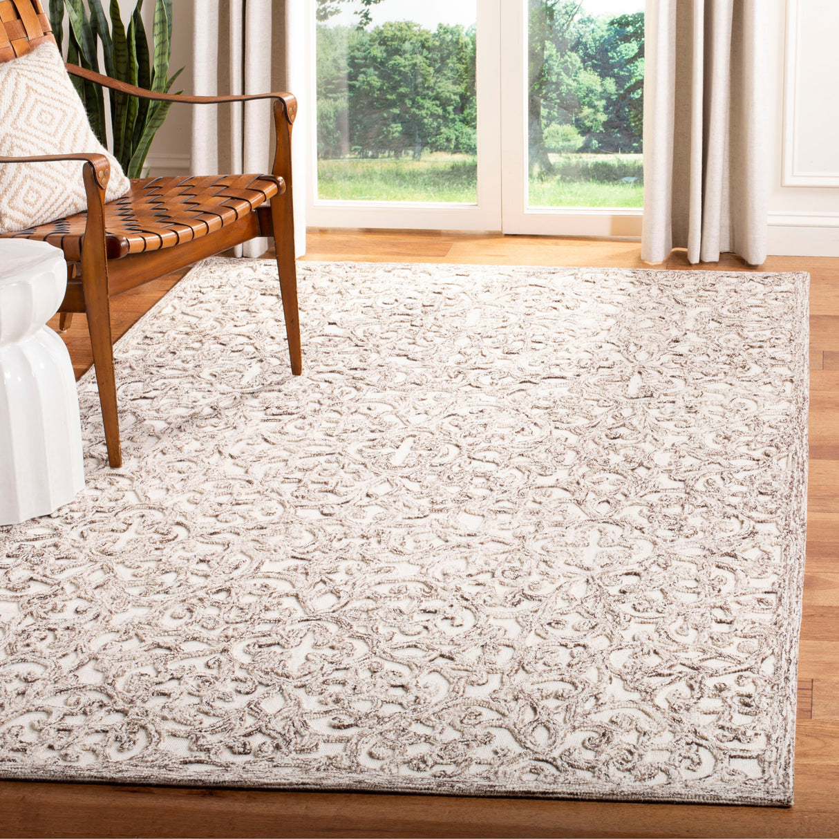 SAFAVIEH Handmade Trace Racheal Modern Wool Rug