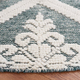 SAFAVIEH Handmade Vermont Davina Wool Rug