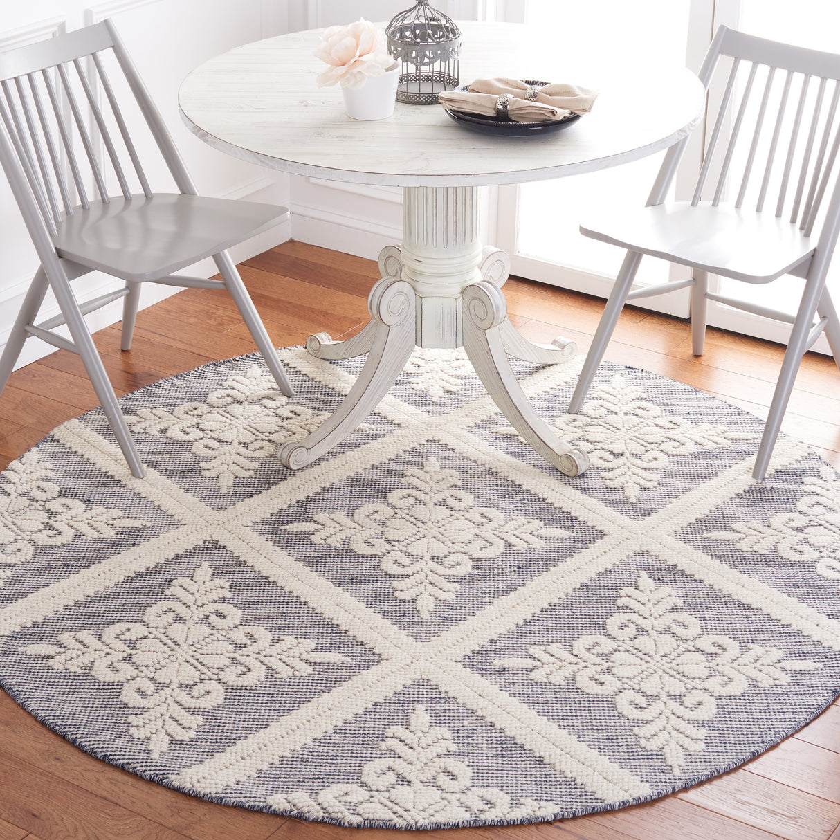 SAFAVIEH Handmade Vermont Davina Wool Rug