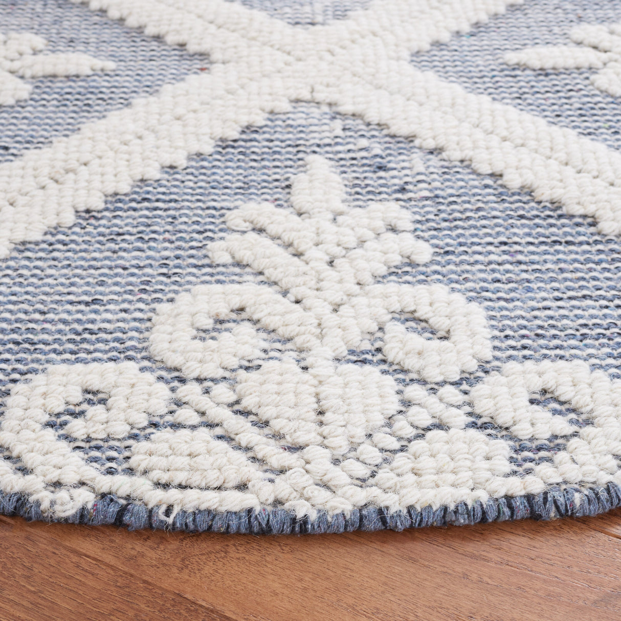 SAFAVIEH Handmade Vermont Davina Wool Rug