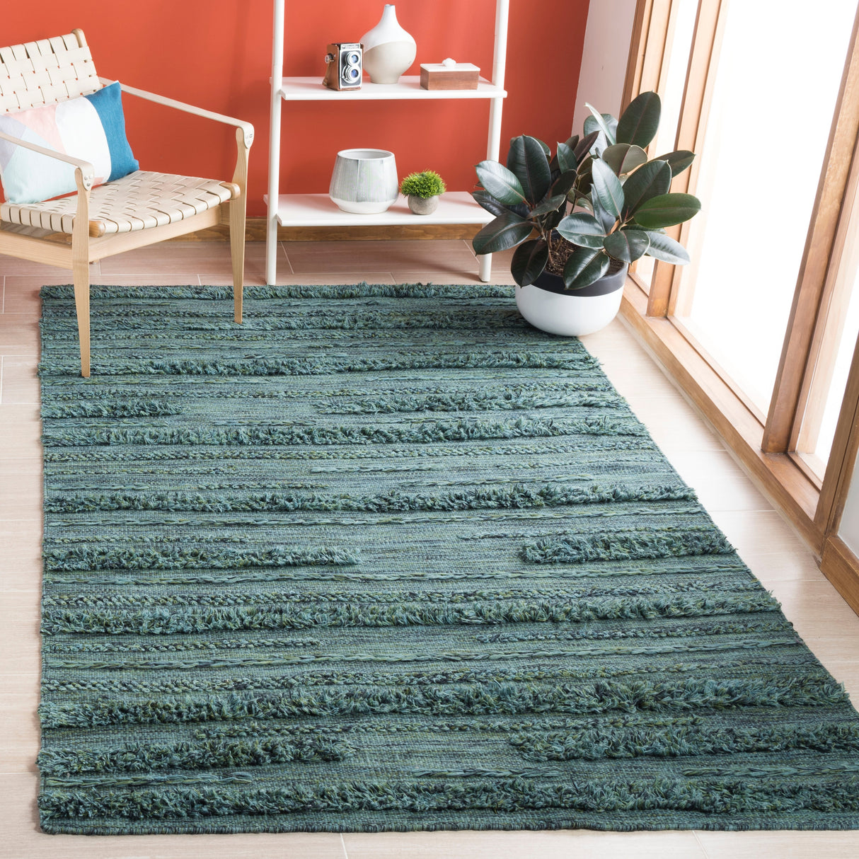 SAFAVIEH Handmade Vermont Kami Wool Rug