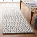 SAFAVIEH Handmade Vermont Latrice Wool Rug