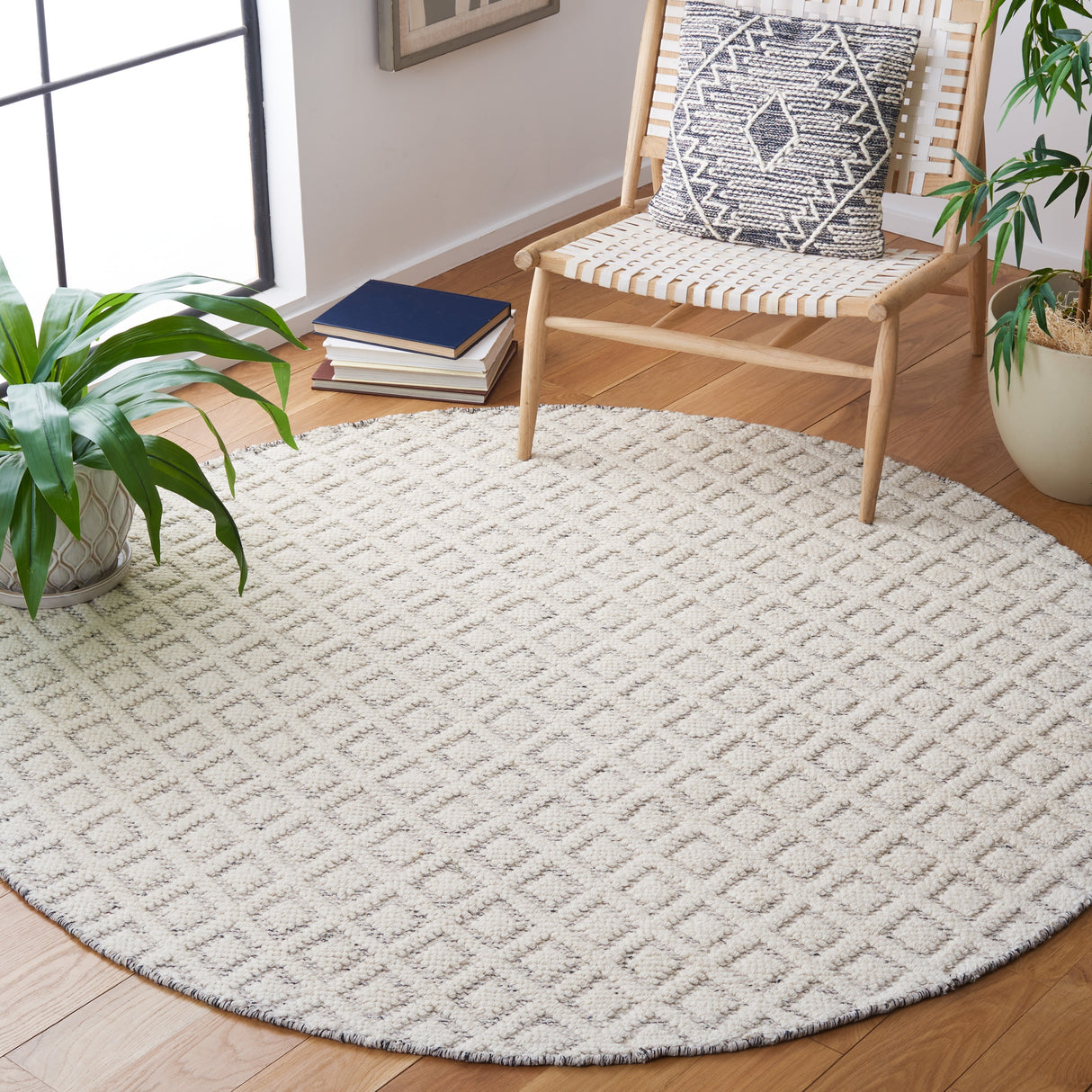 SAFAVIEH Handmade Vermont Latrice Wool Rug