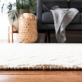 SAFAVIEH Handmade Vermont Latrice Wool Rug