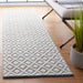 SAFAVIEH Handmade Vermont Latrice Wool Rug