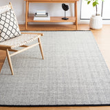 SAFAVIEH Handmade Vermont Windy Wool Rug