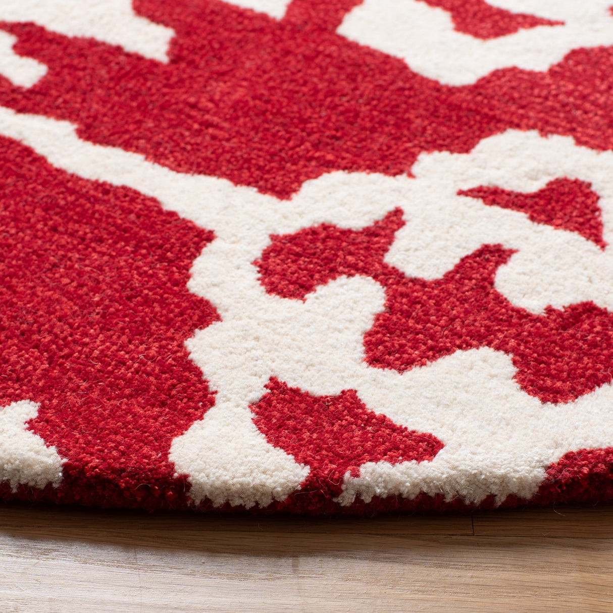 SAFAVIEH Handmade Wyndham Bekin Modern Wool Rug